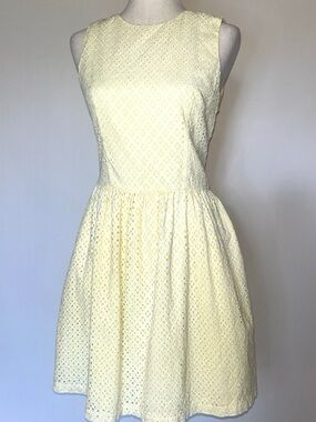 Y2K French Connection Butter Yellow Eyelet Fit & Flare Cotton Mini Dress Size 8